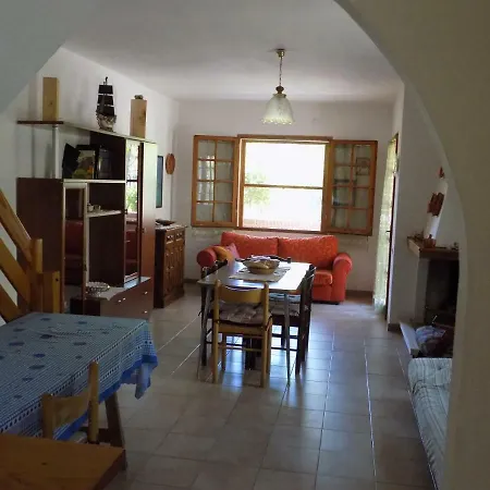 Casa de Férias Gardenia Solanas (Cagliari)