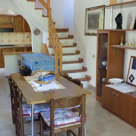 Dom wakacyjny Gardenia Solanas (Cagliari)